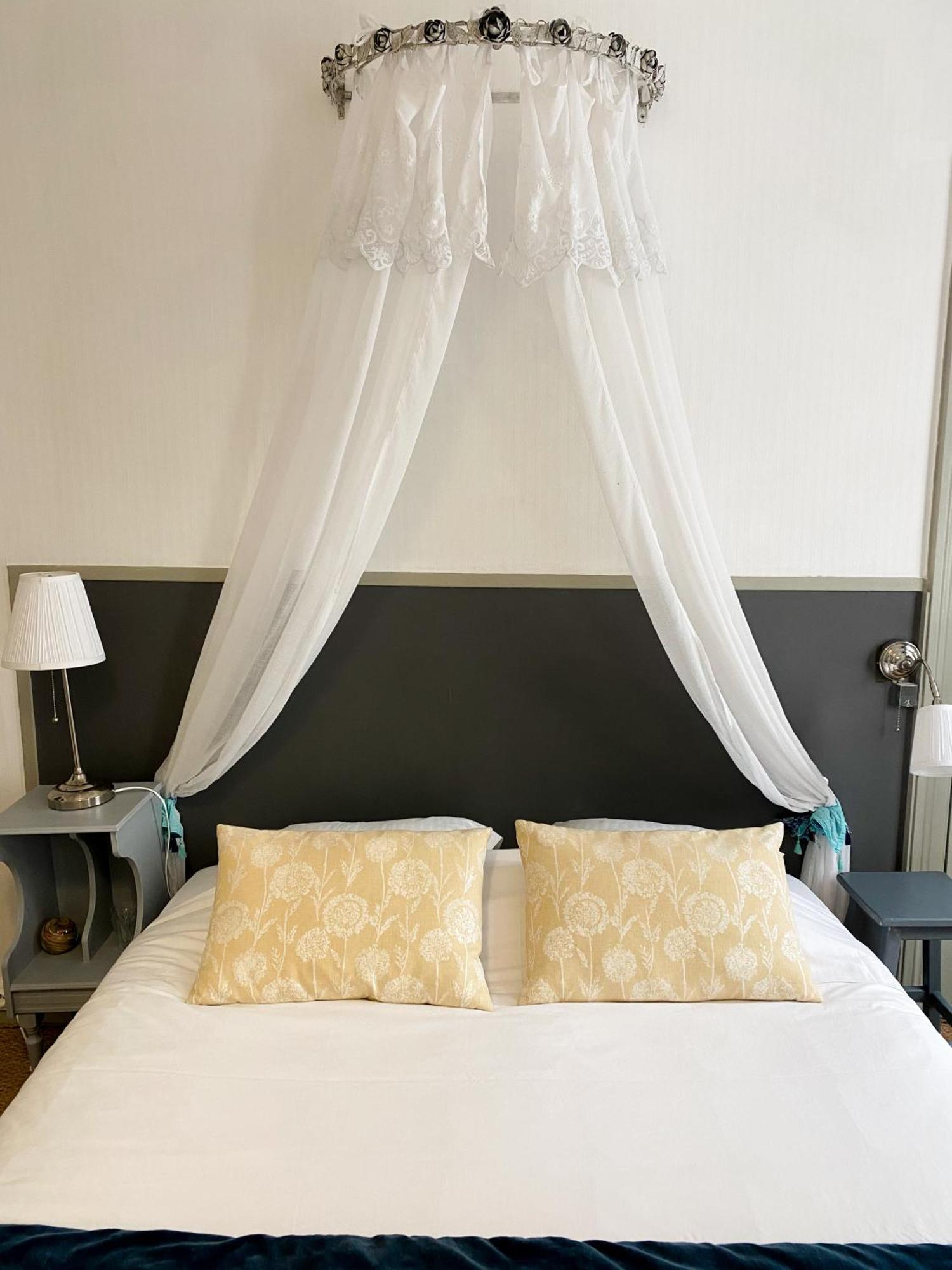 Chambres D'Hotes La Villa Alienor Les Andelys Εξωτερικό φωτογραφία