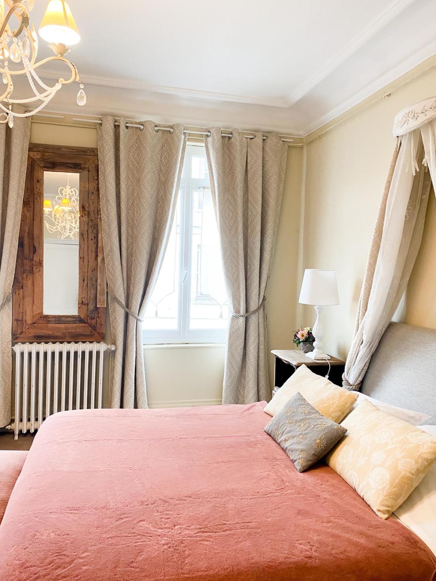Chambres D'Hotes La Villa Alienor Les Andelys Εξωτερικό φωτογραφία
