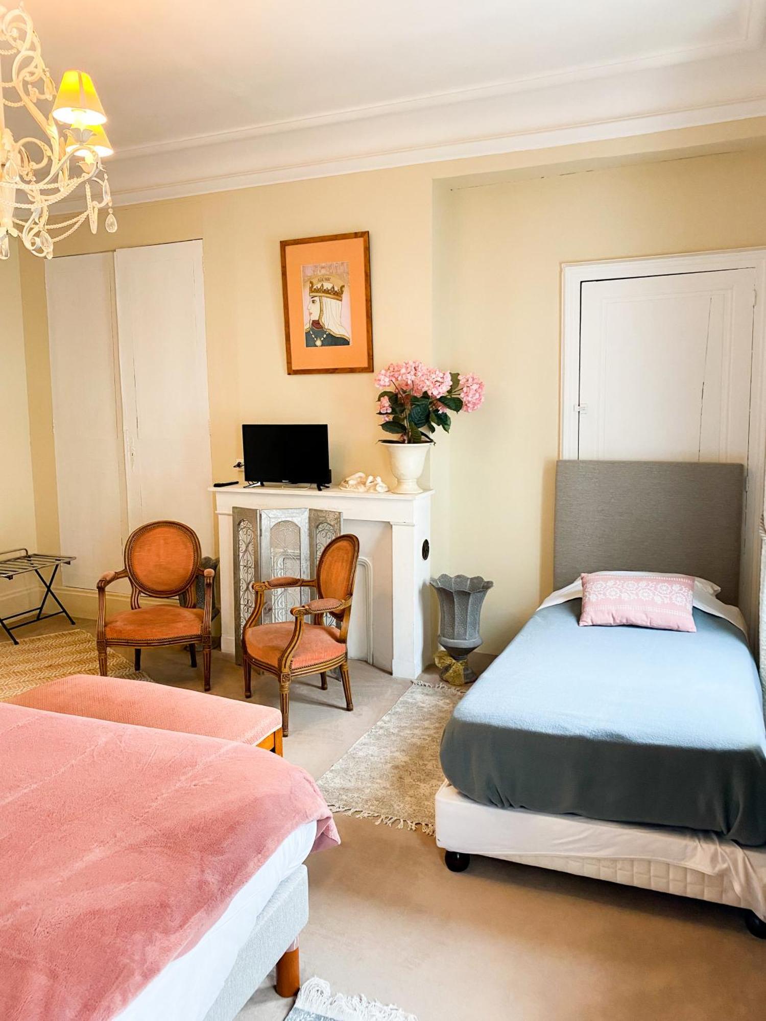 Chambres D'Hotes La Villa Alienor Les Andelys Εξωτερικό φωτογραφία